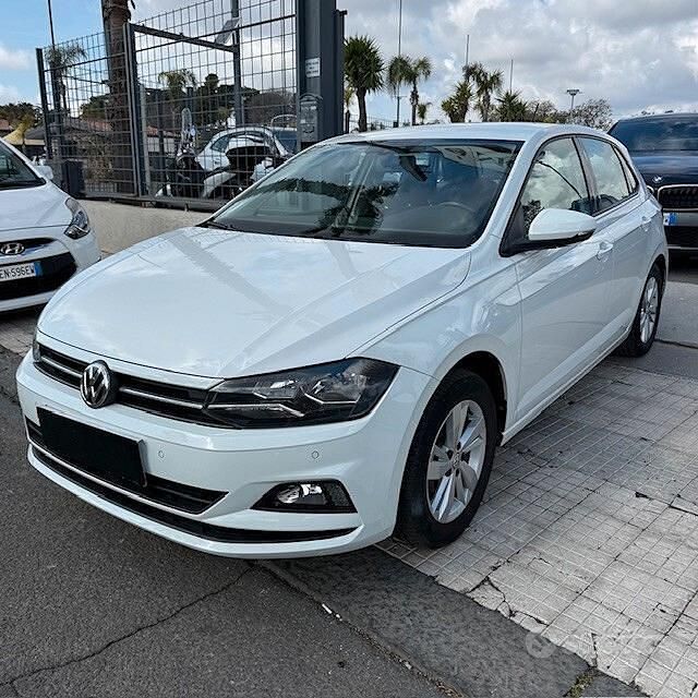 Usata VW Polo Comfortline 95 CV (69 kW) 2019 Bianco Utilitaria