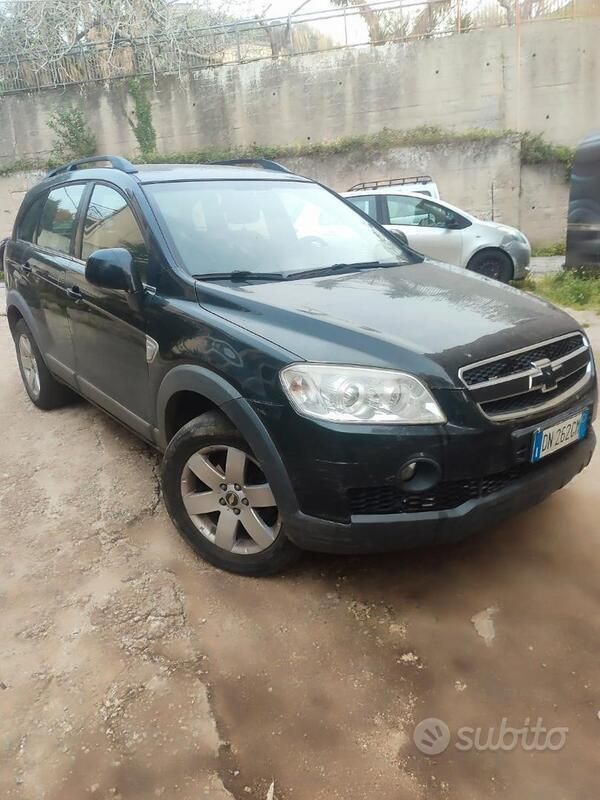 Usata Chevrolet Captiva 127 CV (93 kW) 2009 Nero SUV