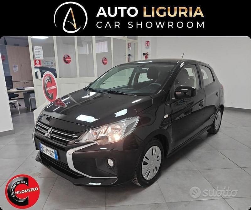 Usata Mitsubishi Space Star Edition 71 CV (52 kW) 2020 Nero Utilitaria