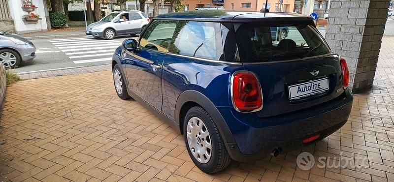 Usata Mini ONE 75 CV (55 kW) 2015 Blu Utilitaria