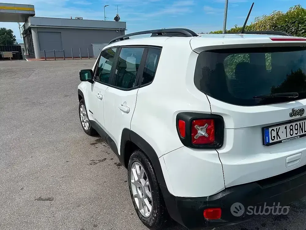 Usata Jeep Renegade Limited 130 CV (95 kW) 2022 Bianco SUV
