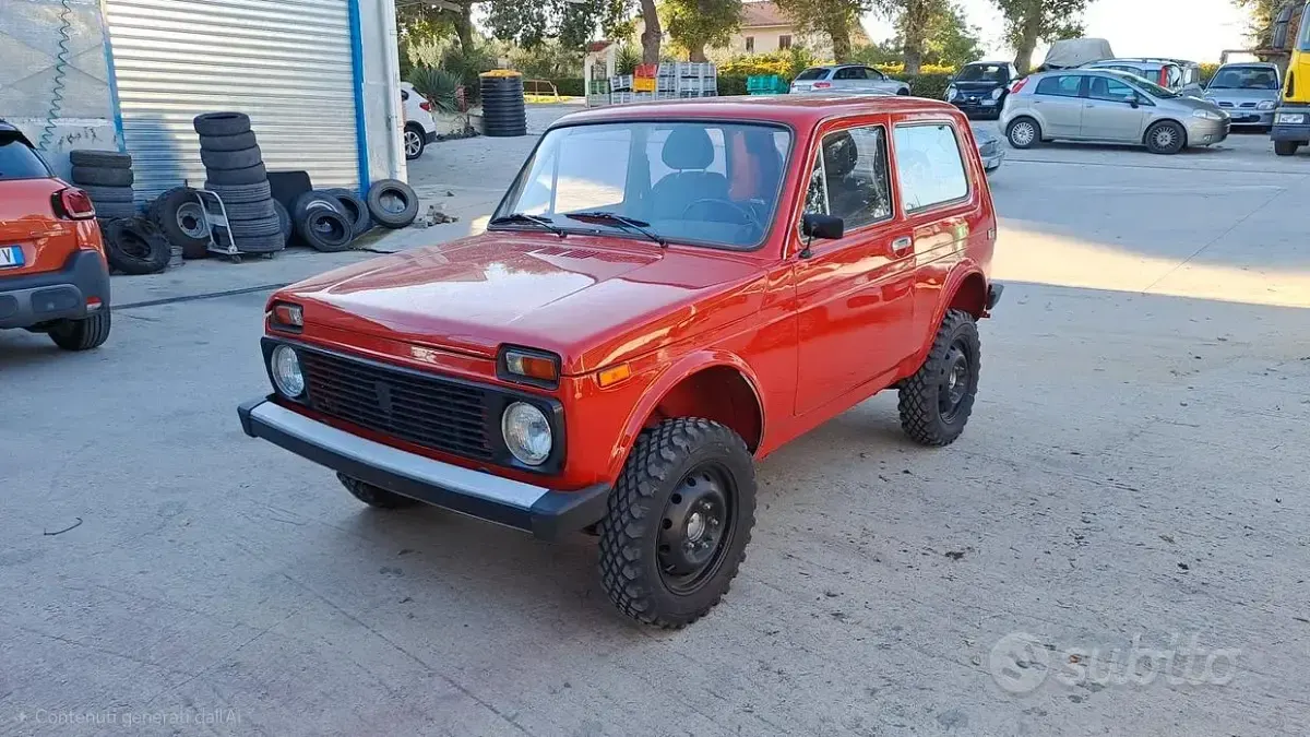Usata Lada niva 75 CV (55 kW) 1989 Rosso SUV