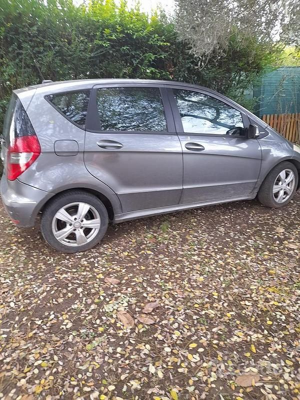 Usata Mercedes A180 2009 Utilitaria