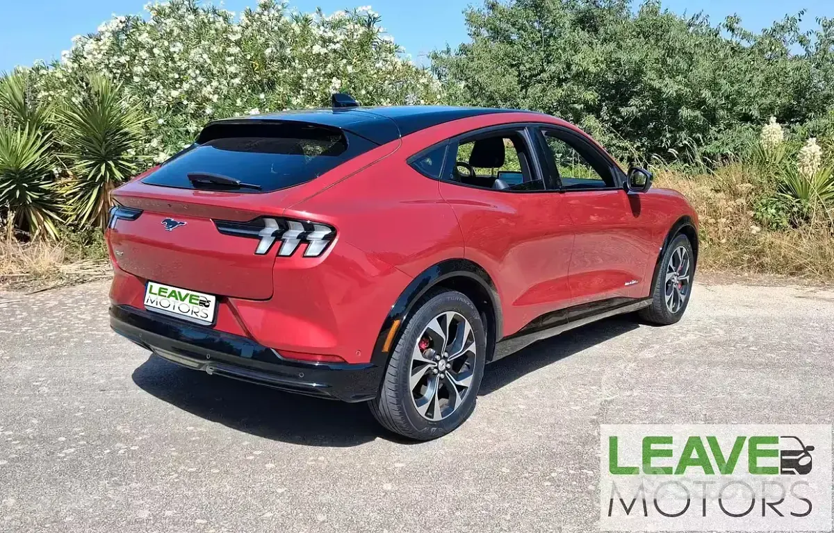 Usata Ford Mustang Standard Range 169 CV (124 kW) 2021 Rosso Station wagon