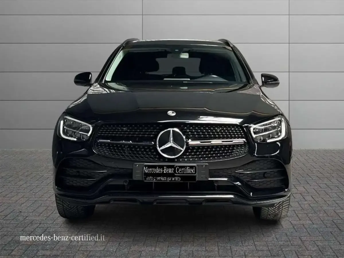 Usata Mercedes GLC200 Premium 163 CV (119 kW) 2020 Nero ossidiana SUV