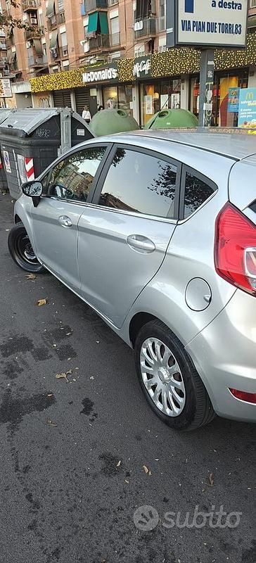 Usata Ford Fiesta Titanium 2017 Grigio Berlina