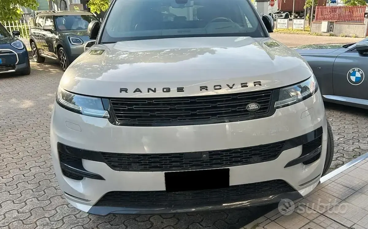 Usata Land Rover Range Rover Sport Dynamic 249 CV (183 kW) 2024 Grigio SUV