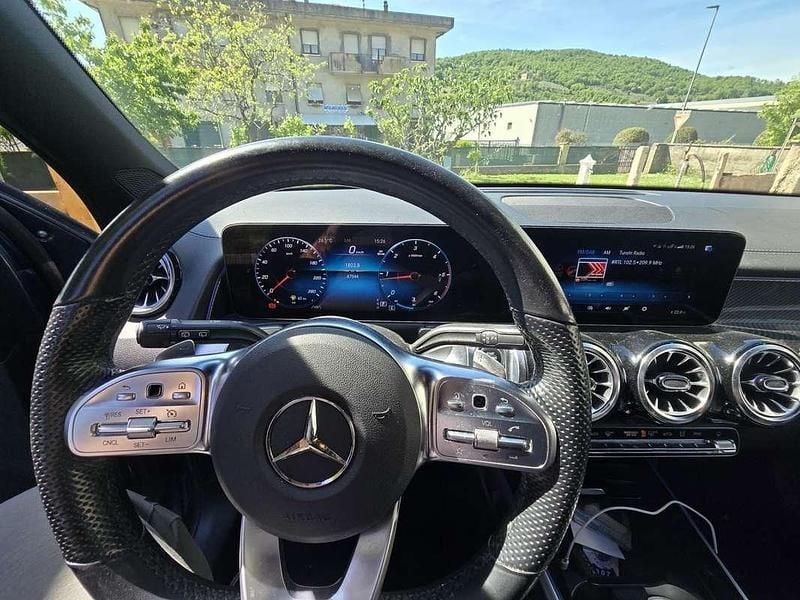 Usata Mercedes GLB200 Premium 150 CV (110 kW) 2023 SUV