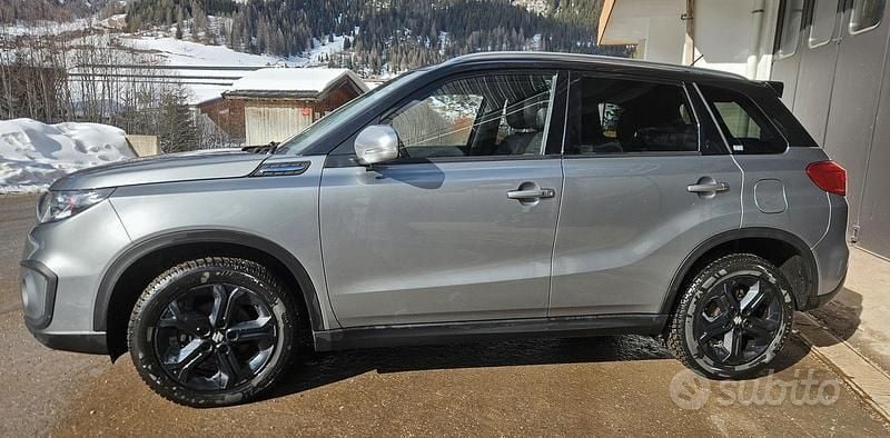 Usata Suzuki Vitara 140 CV (102 kW) 2016 Grigio SUV