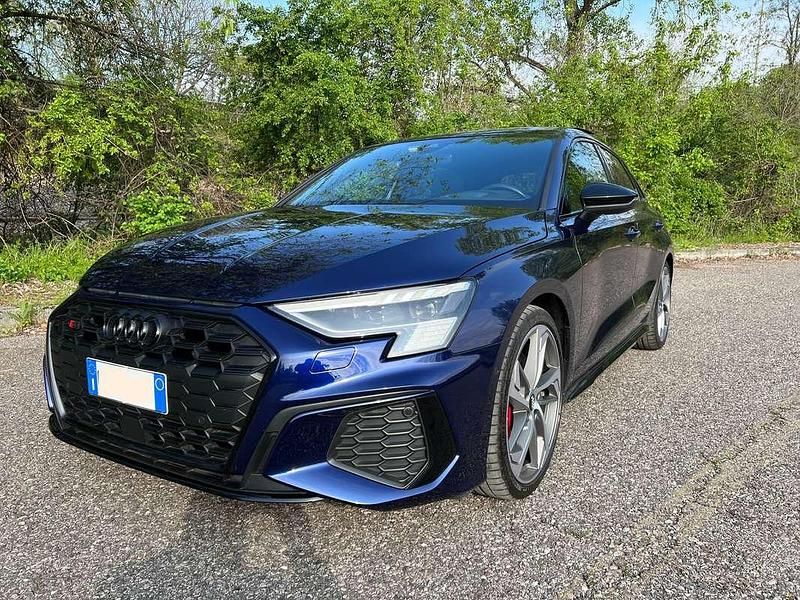 Blu/azzurro Usata 2020 Audi S3 Ambiente Tre volumi | 33.000 € (Ottimo prezzo) - Immagine 1/4