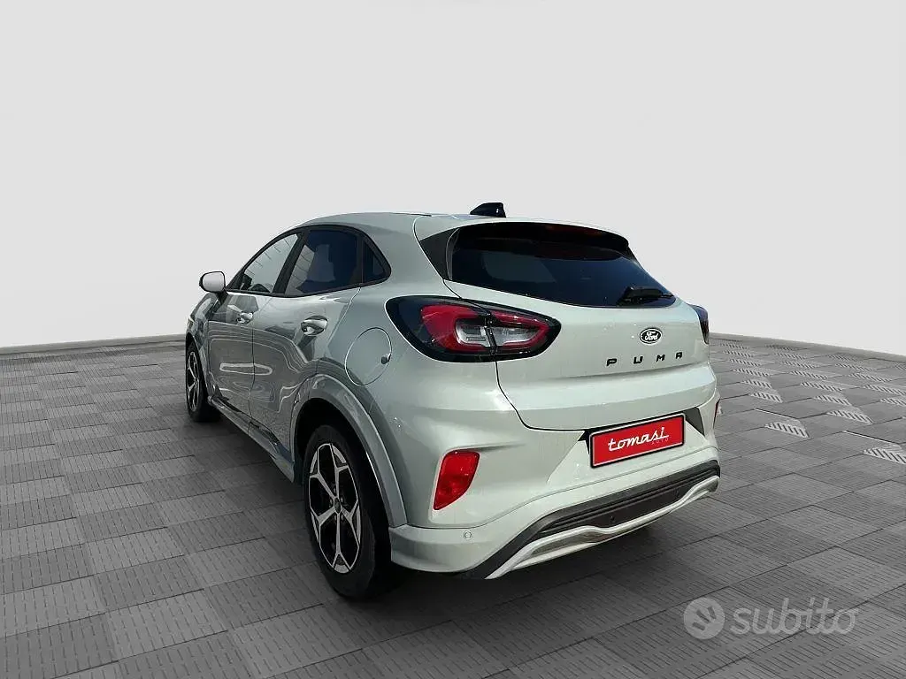 Usata Ford Puma ST-Line 124 CV (91 kW) 2026 Grigio SUV