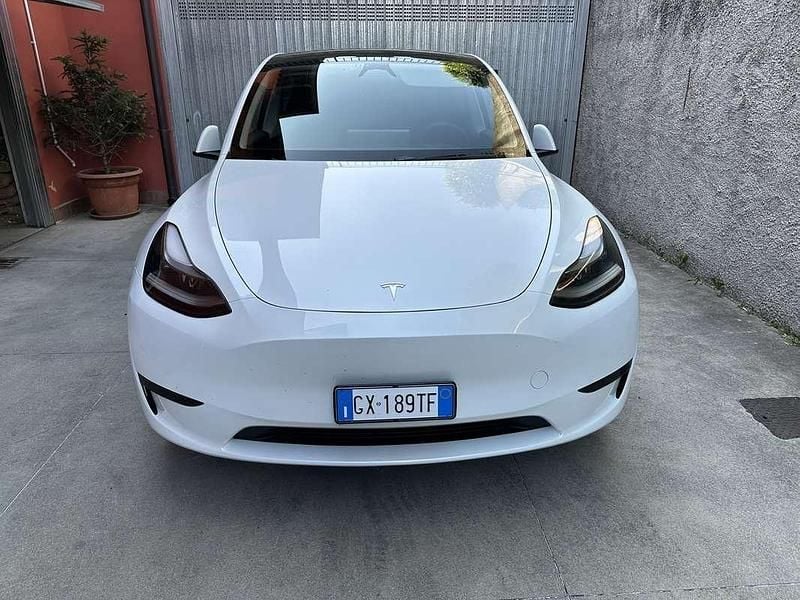 Usata Tesla Model Y RWD 88 kW (120 CV) 2024 Bianco SUV