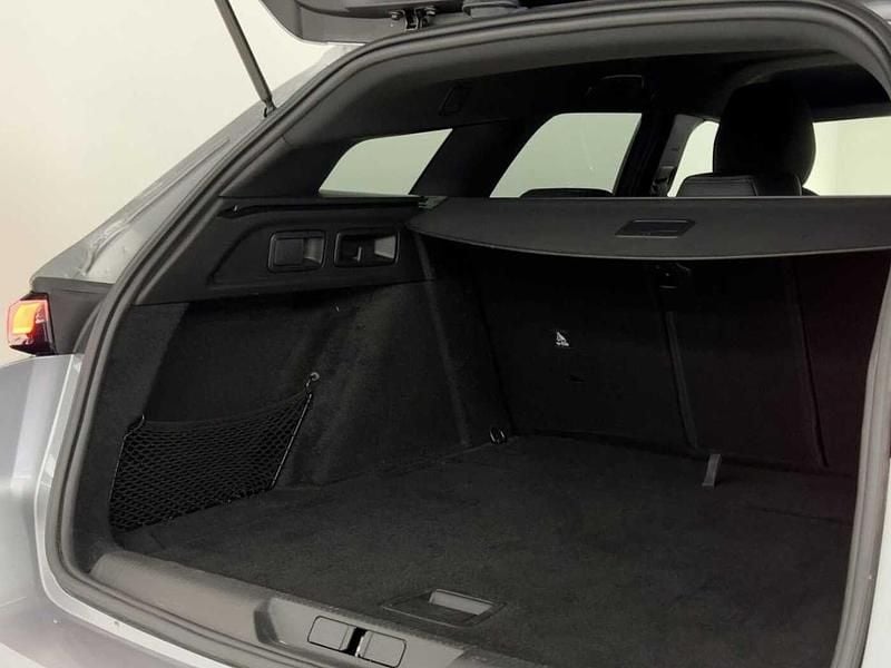 Usata Peugeot 308 GT 130 CV (95 kW) 2024 Grigio Berlina