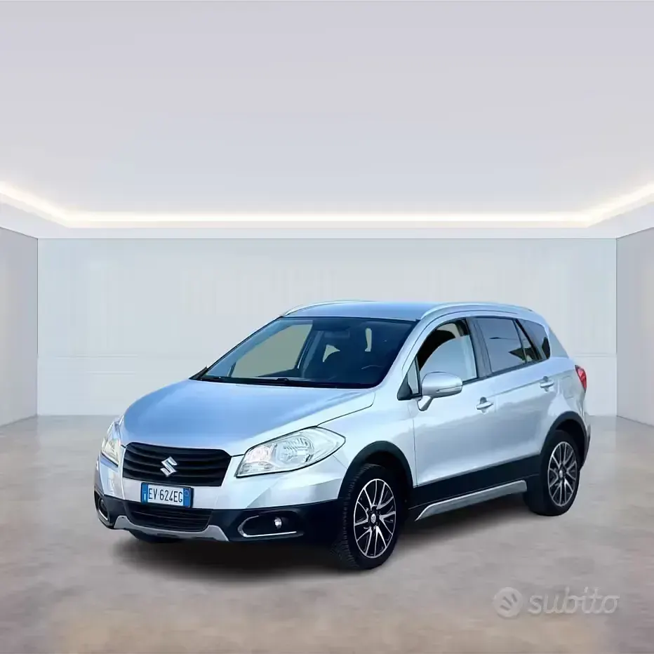 Usata Suzuki SX4 120 CV (88 kW) 2014 Grigio SUV