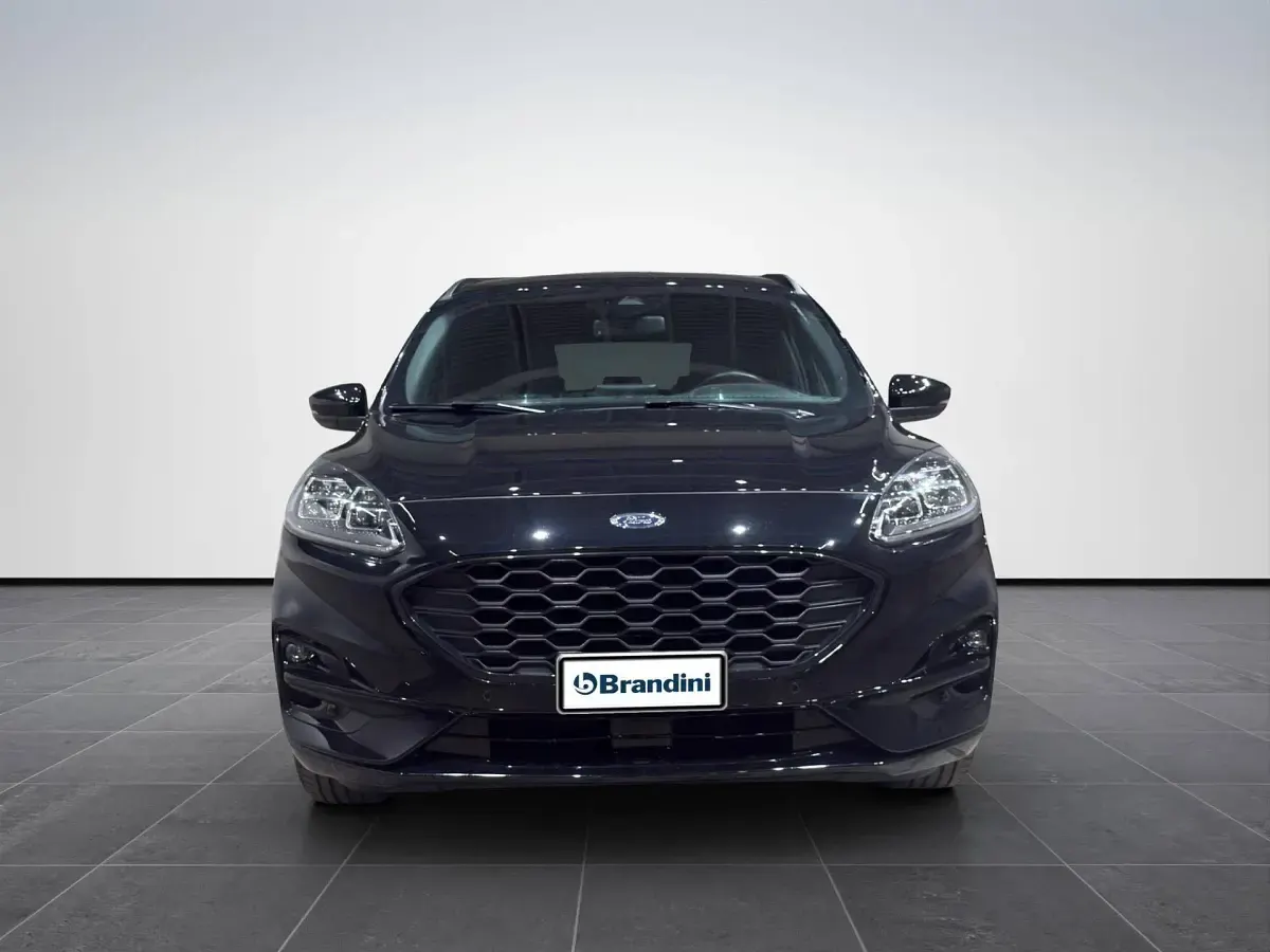 Usata Ford Kuga ST-Line 152 CV (111 kW) 2023 Nero SUV