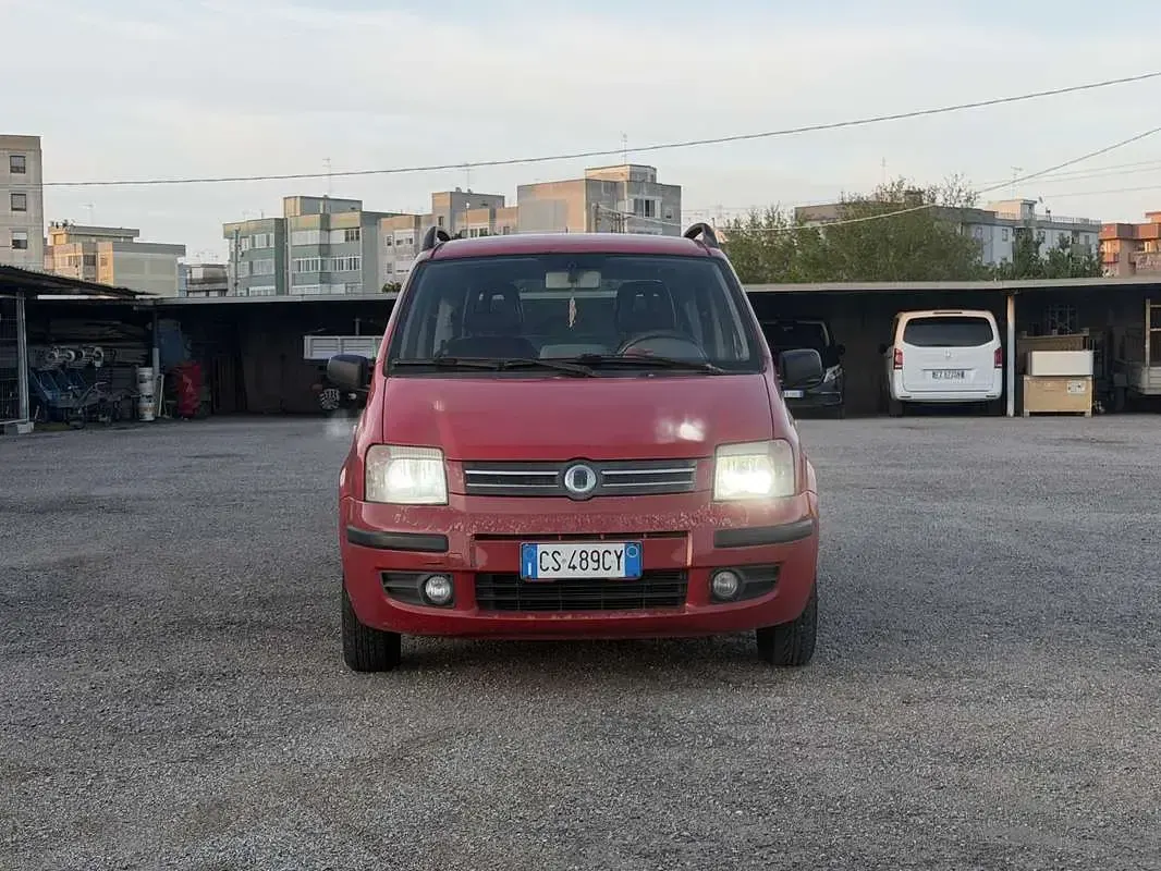 Usata Fiat Panda Emotion 60 CV (44 kW) 2004 Utilitaria