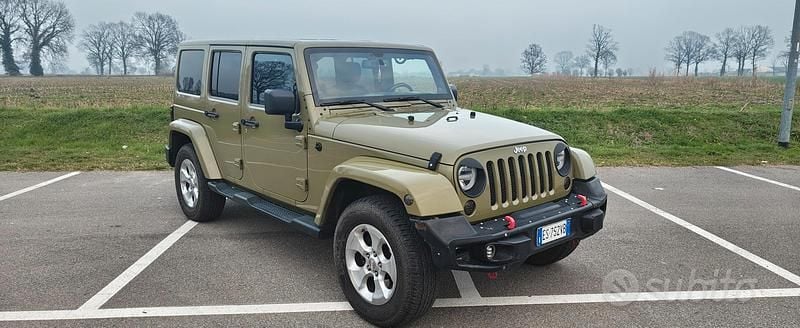 Verde Usata 2013 Jeep Wrangler SUV | 20.000 € (Ottimo prezzo) - Immagine 1/4