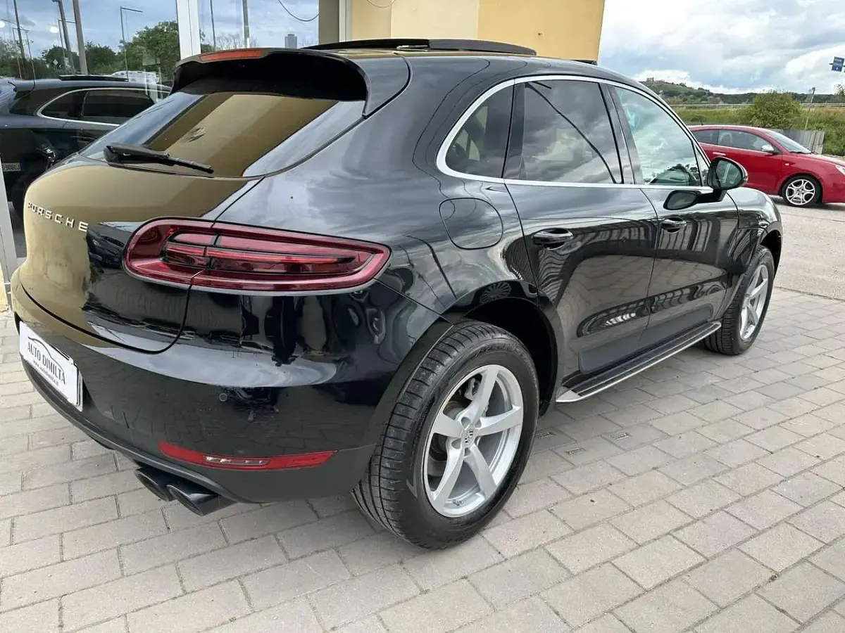 Usata Porsche Macan 250 CV (183 kW) 2017 Nero SUV