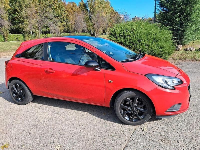 Rosso Usata 2017 Opel Corsa Coupé | 4900 € (Super prezzo) - Immagine 1/4