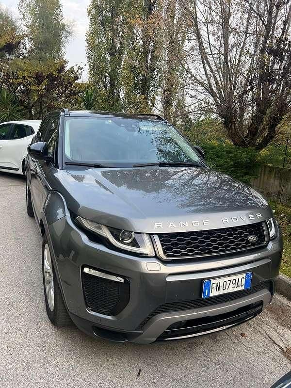 Usata Land Rover Range Rover evoque 150 CV (110 kW) 2018 Grigio SUV