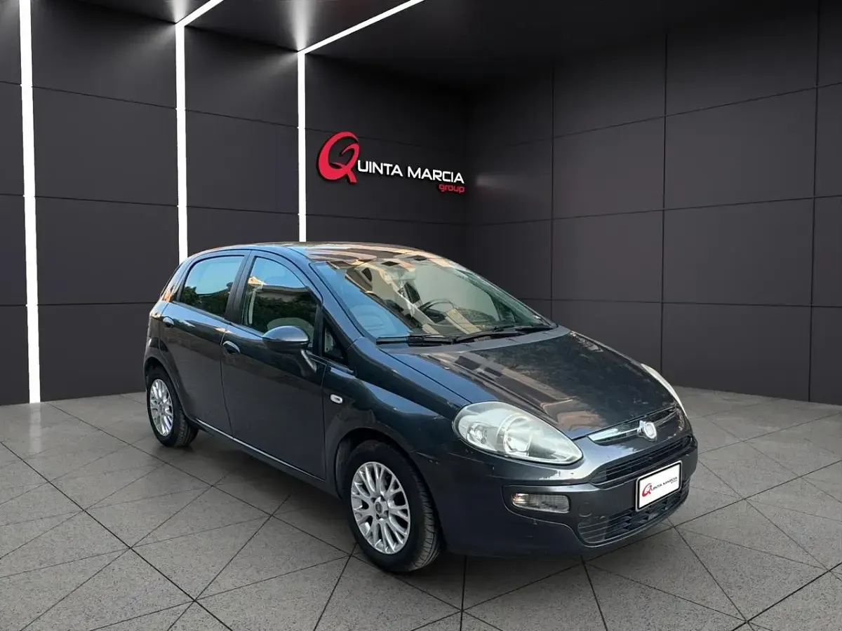 Usata Fiat Punto Evo Dynamic 95 CV (69 kW) 2011 Utilitaria