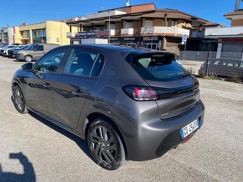 Usata Peugeot 208 GT 102 CV (75 kW) 2021 Gray Utilitaria