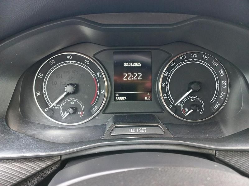 Usata Skoda Kamiq Ambition 110 CV (80 kW) 2022 Nero SUV