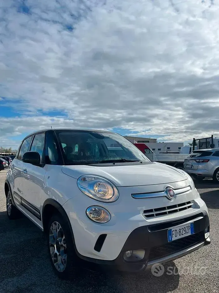 Usata Fiat 500L Trekking 95 CV (69 kW) 2016 Bianco Monovolume