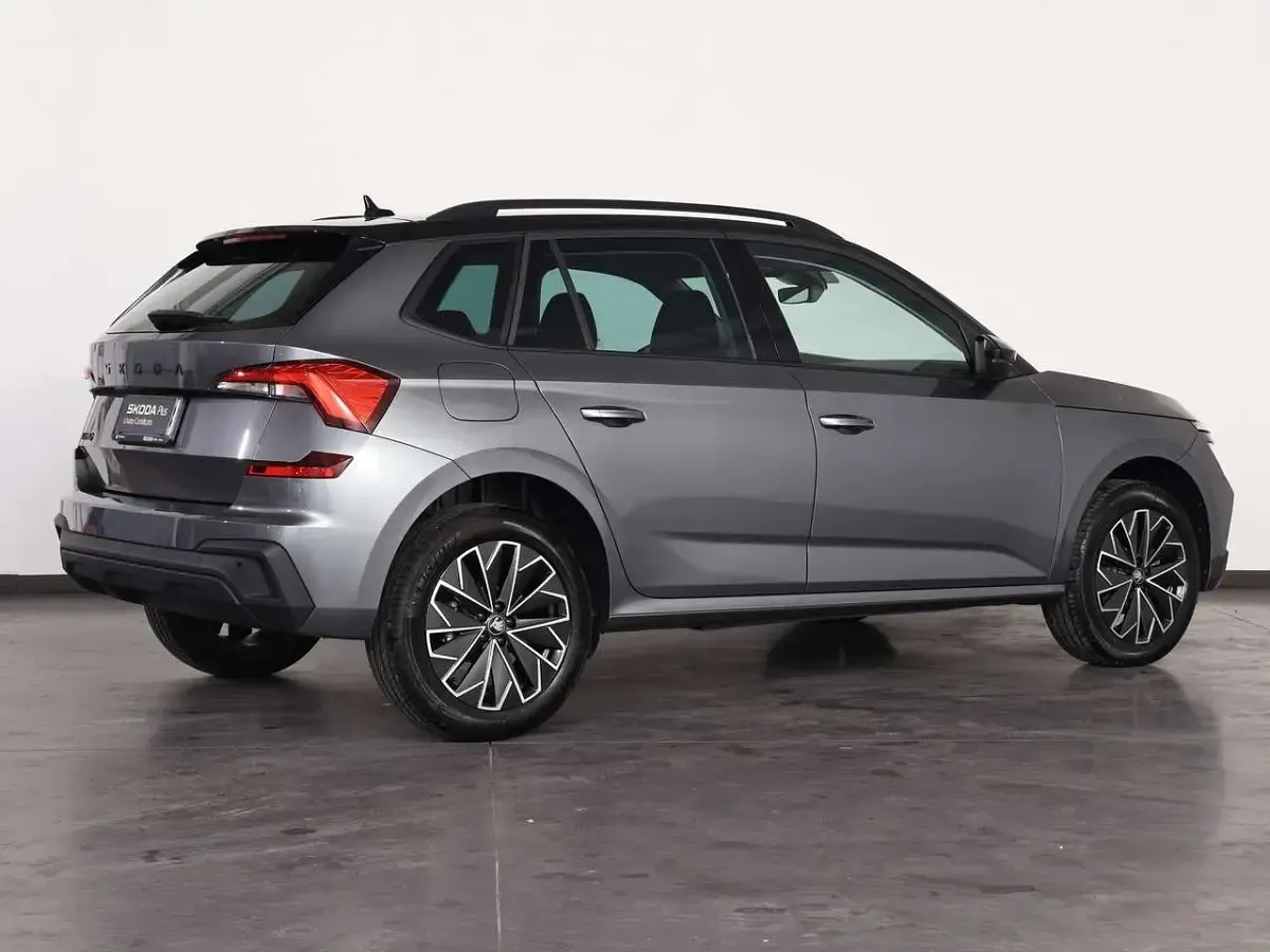 Usata Skoda Kamiq Selection 116 CV (85 kW) 2025 Grigio graphite nero tulipano SUV