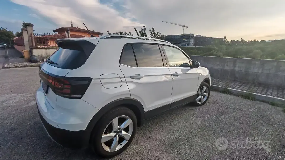 Usata VW T-Cross Advance 110 CV (80 kW) 2023 Bianco SUV