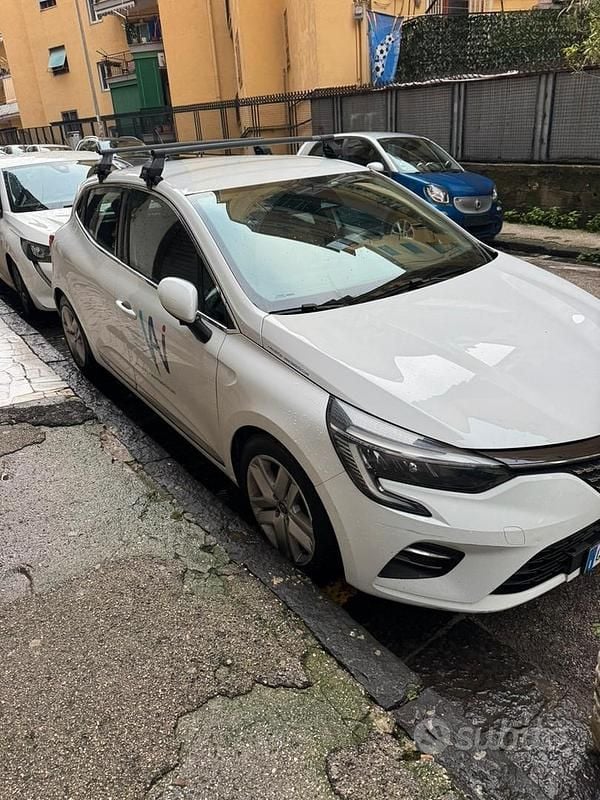 Usata Renault Clio V 100 CV (73 kW) 2021 Bianco Berlina