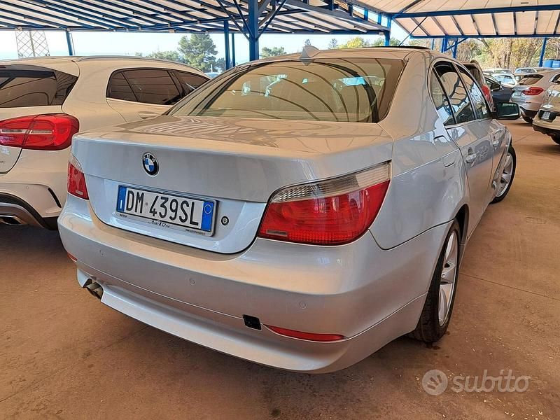 Usata BMW 525 177 CV (130 kW) 2007 Grigio Berlina