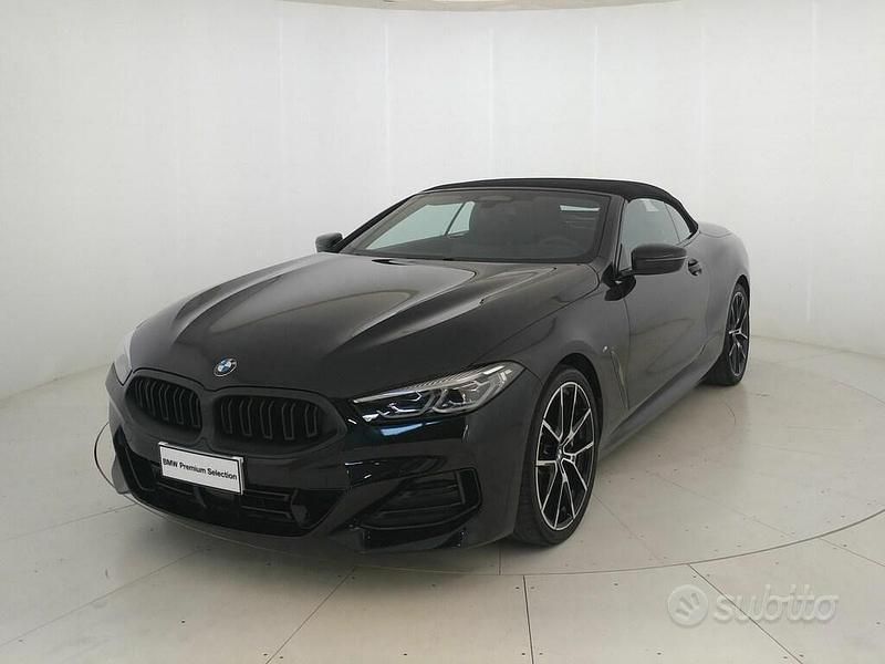 Carbon black metallizzato Usata 2024 BMW 840 Shadowline Coupé | 77.800 € (Molto cara) - Immagine 1/4
