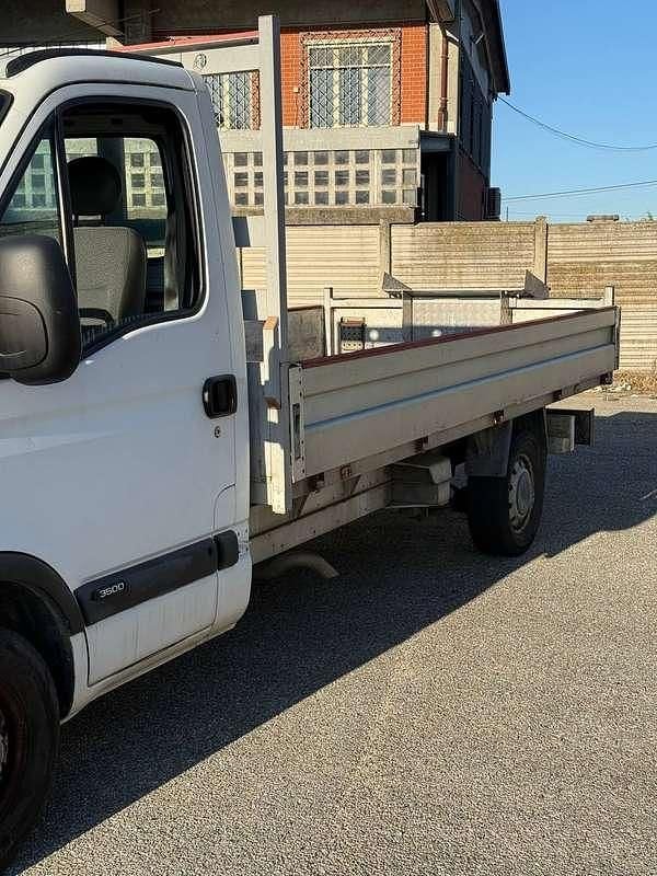 Usata Opel Movano 116 CV (85 kW) 2005 Bianco Furgone