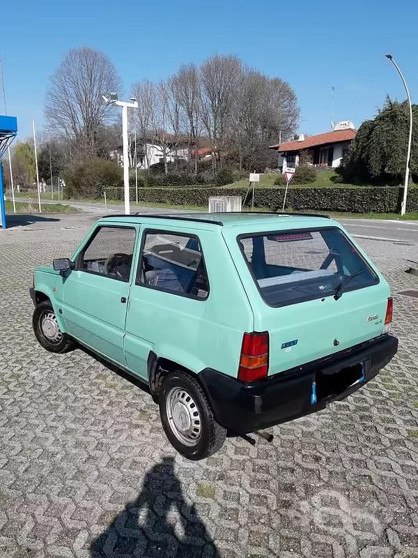 Usata Fiat Panda Young 54 CV (39 kW) 2003 Verde Utilitaria