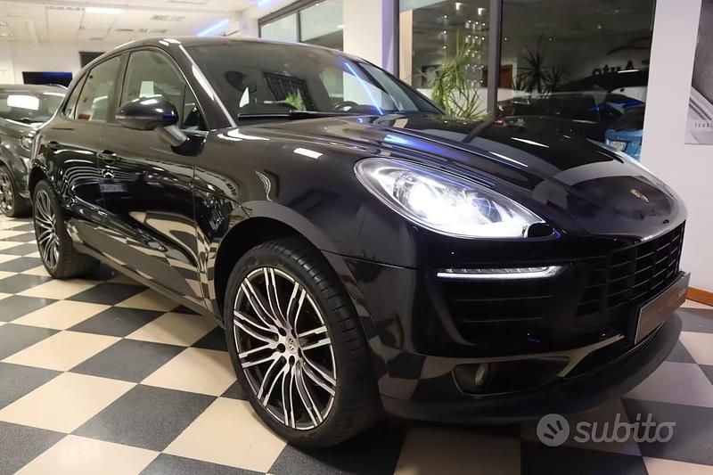 Usata Porsche Macan 252 CV (185 kW) 2018 Nero SUV