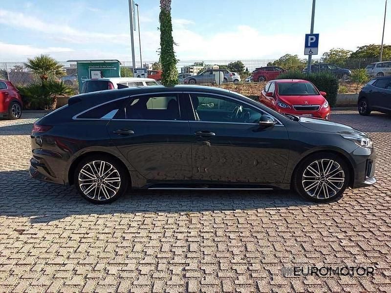 Usata Kia ProCeed GT-Line 136 CV (100 kW) 2019 Dark penta metal Utilitaria