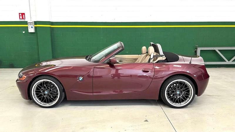 Usata BMW Z4 231 CV (169 kW) 2004 Rosso Cabrio