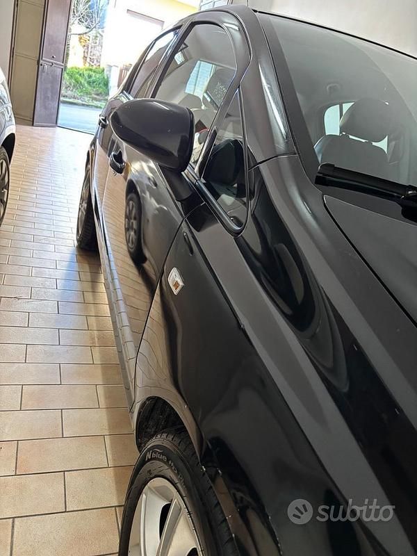 Usata Opel Corsa 2011 Utilitaria