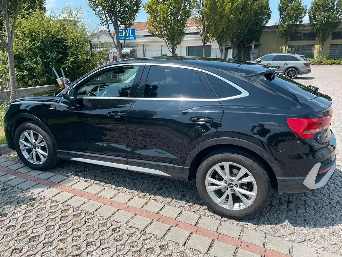 Usata Audi Q3 Sportback S-Line 150 CV (110 kW) 2021 SUV