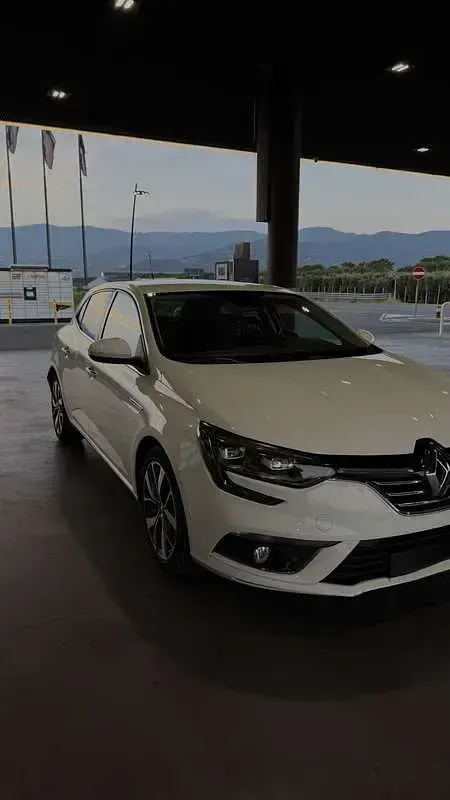Usata Renault Mégane III 110 CV (80 kW) 2016 Berlina