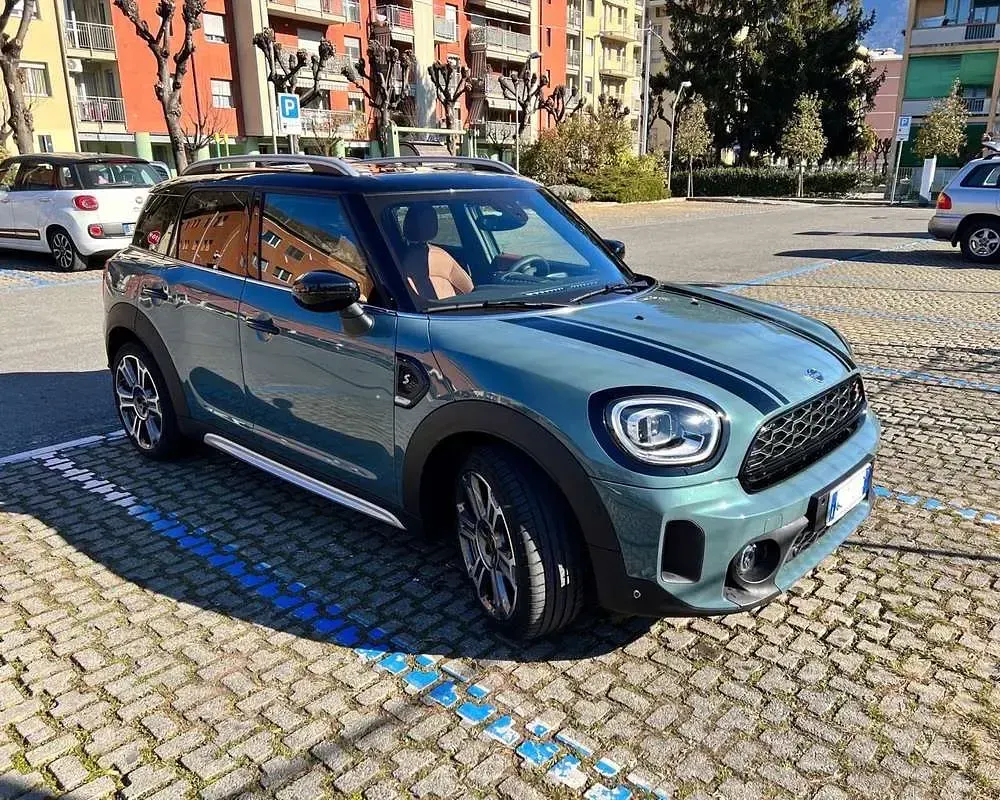 Usata Mini Countryman Hype 178 CV (130 kW) 2020 Verde SUV