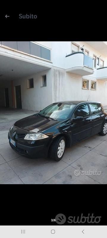Usata Renault Mégane II 105 CV (77 kW) 2005 Nero Berlina