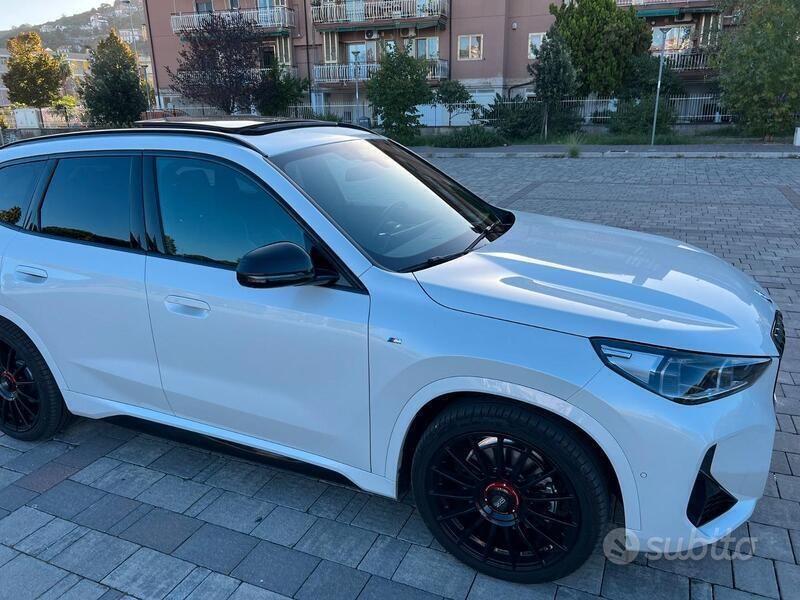 Usata BMW X1 Efficient Dynamics 197 CV (144 kW) 2023 Bianco SUV