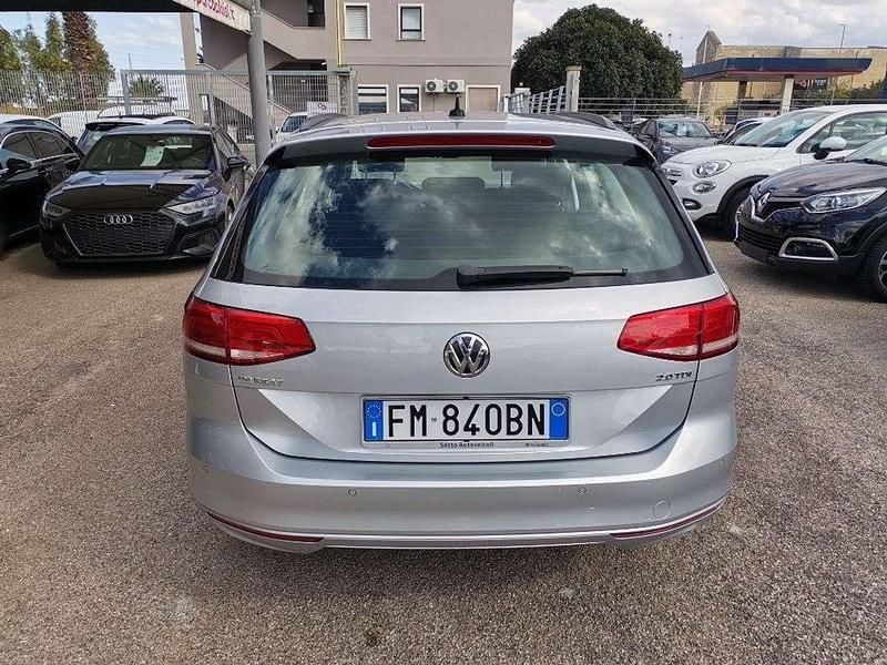 Usata VW Passat Business+ 150 CV (110 kW) 2017 Argento metallizzato Station wagon