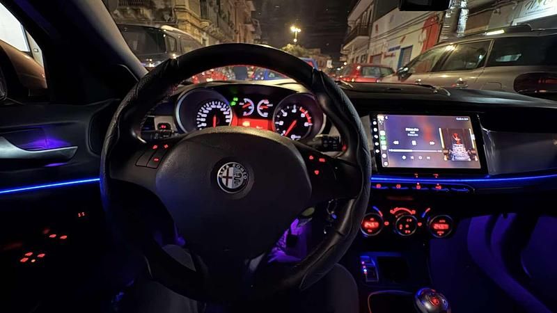 Usata Alfa Romeo Giulietta Progression 140 CV (102 kW) 2011 Utilitaria