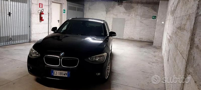 Usata BMW 120 184 CV (135 kW) 2015 Nero Utilitaria