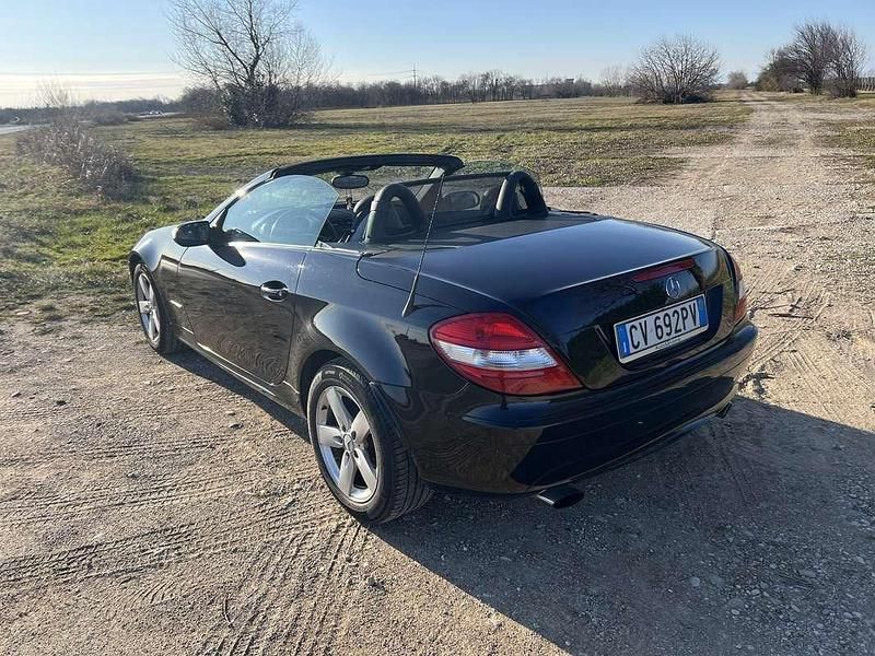 Usata Mercedes SLK200 163 CV (119 kW) 2005 Nero Cabrio