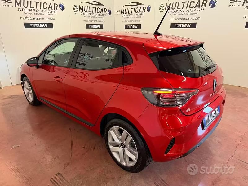 Usata Renault Clio V Evolution 100 CV (73 kW) 2025 Rosso Berlina