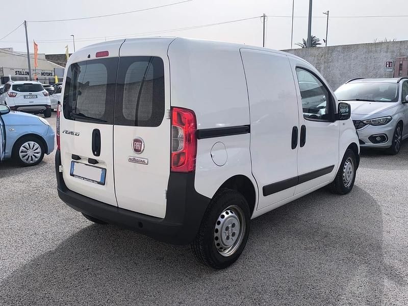 Usata Fiat Fiorino 80 CV (58 kW) 2018 Bianco Monovolume